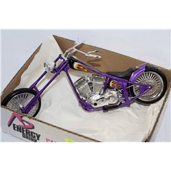 BOX W/DIE-CAST CHOPPER MOTORCYCLE