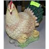 Image 1 : CHICKEN AND CHICKLETS FIGURINE