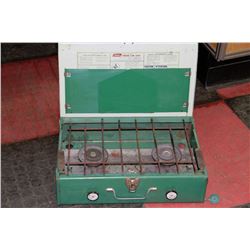 VINTAGE COLEMAN CAMP STOVE
