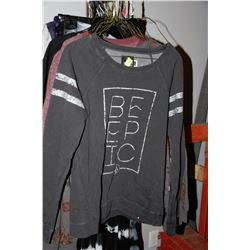 LADIES VOLCOM "BE EPIC" GREY SWEATER SIZE M