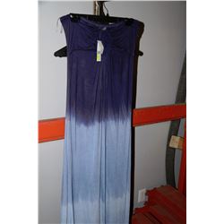 LADIES SUZY SHIER STAPLESS FLOOR LENGTH DRESS
