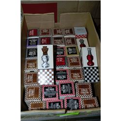 COMPLETE AVON COLLECTIBLE CHESS PIECES