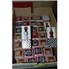Image 1 : COMPLETE AVON COLLECTIBLE CHESS PIECES