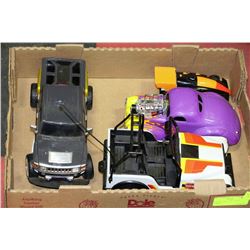 FLAT OF CARS (4) INCLUDES 2 TONKAS