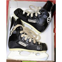BAUER TODDLER SKATES - SIZE 10