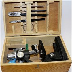 BEGINNERS MICROSCOPE KIT - 100X, 200X & 300X