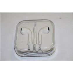 PAIR OF NEW HEADPHONES DESIGNED FOR IPOD