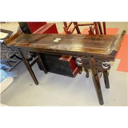 WOOD CARVED SOFA TABLE (DAMAGED)