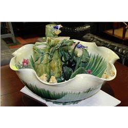 LARGE FROG DESIGN FOUNTAIN