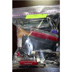 BAG OF POCKET KNIVES