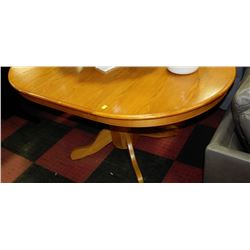 OAK OVAL SHAPED TABLE W/ LEAF