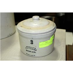 MEDALTA CABBAGE CROCK -SIZED 3