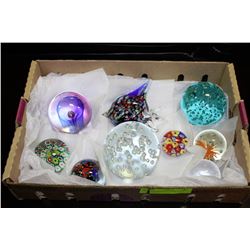 BOX W/9 PIECES OF ART GLASS