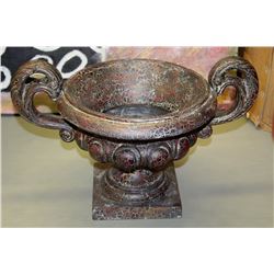 BURGUNDY CENTERPIECE BOWL