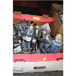 3 CERAMIC WIZARD STATUES