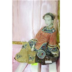 PORCELAIN CHINESE LADY FIGURINE