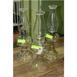 ANTIQUE KEROSENE LAMPS X3