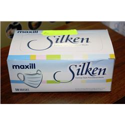BOX OF 50 SILKEN PROCEDURAL MASKS