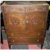 Image 1 : VINTAGE ARMOIRE DRESSER