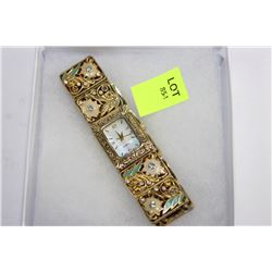 LADIES FASHION QUARTZ WATCH