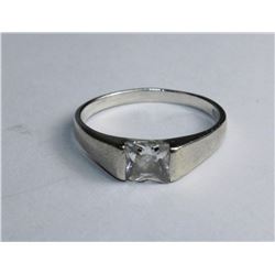 .925 STERLING SILVER RING