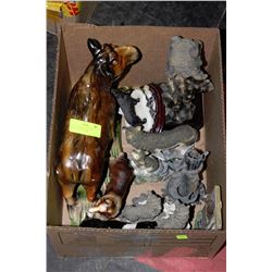 BOX OF ASSORTED ANIMAL FIGURINES INCLUDING