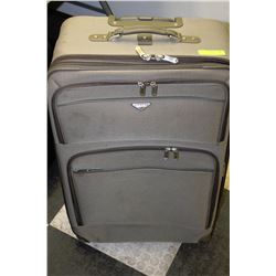LARGE "DOCKERS" SUITCASE