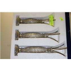 SET OF 3PC SILVERLEAF CANDLEHOLDERS