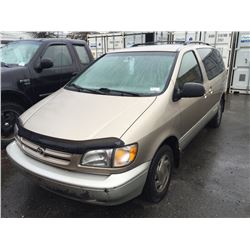 2000 TOYOTA SIENNA LE, PASSANGER VAN, GREY, VIN # 4T3ZF13C0YU217430