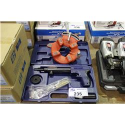 BLUEPOINT BP307 FASTENER GUN IN CASE & RIDGID DIE HEAD