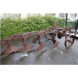 ANTIQUE PLOW