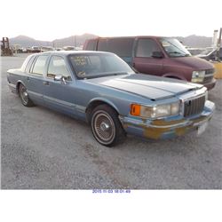 1991 - LINCOLN TOWN CAR
