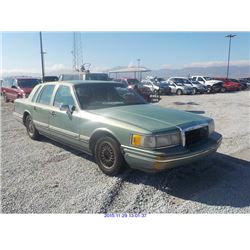 1994 - LINCOLN TOWN CAR