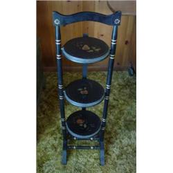 Hitchcock-Style Ebonized Muffineer with St...