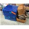 Image 1 : Mystery box & 4 woven baskets