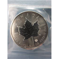 1 Oz. -.999 Fine Silver 2015 Maple Leaf Coin
