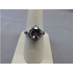 2.4 CT Oval Amethyst Ring Set with 4 Diamonds