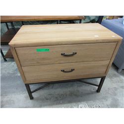 Used 2-drawer dresser