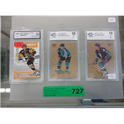 3 Graded 2006 hockey cards