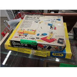 2 Mecano style building sets