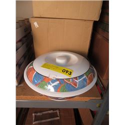 4 Cases of new lidded plastic bowls