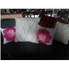 Image 1 : 5 New throw cushions