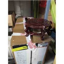 Case of new vase stands