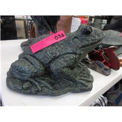Cement frog statue