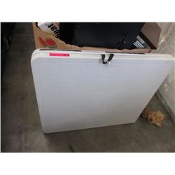 Folding resin table - used