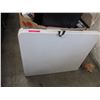 Image 1 : Folding resin table - used