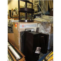 Skid of used & store returned furniture