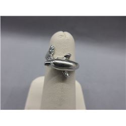 .925 Silver Dolphin motif Ring.