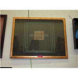Framed multimedia art