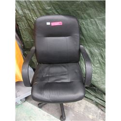 Adjustable swivel office chair